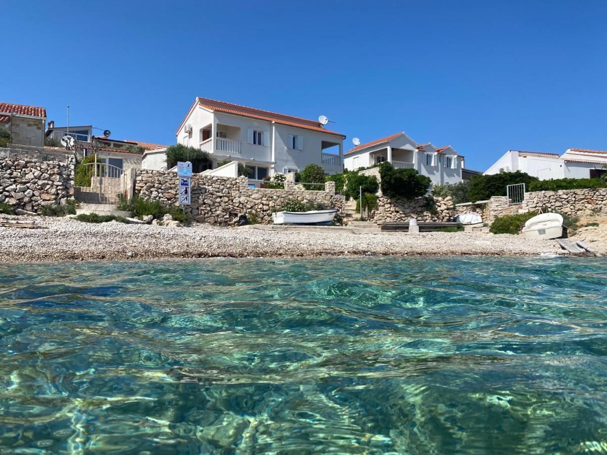 Apartments Vis By The Sea Екстер'єр фото